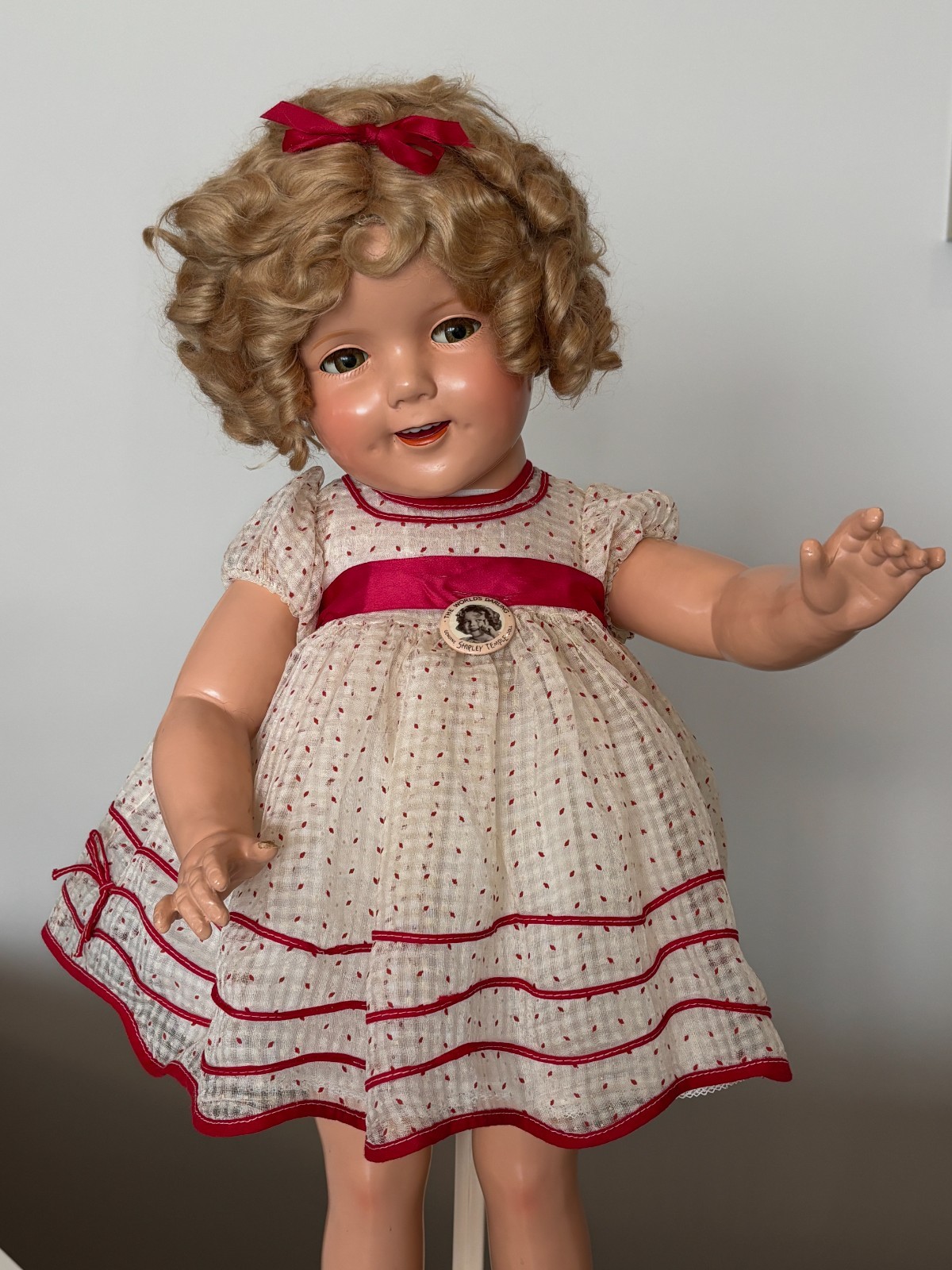 27" IDEAL SHIRLEY TEMPLE FABULOUS, 1930S, COP MARK, ORIG. COMPO DOLL, NEAR MINT