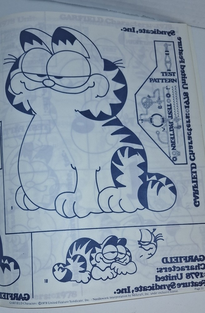 Garfield Keeps You In Stitches 13 Plastic Canvas Projects Millcraft