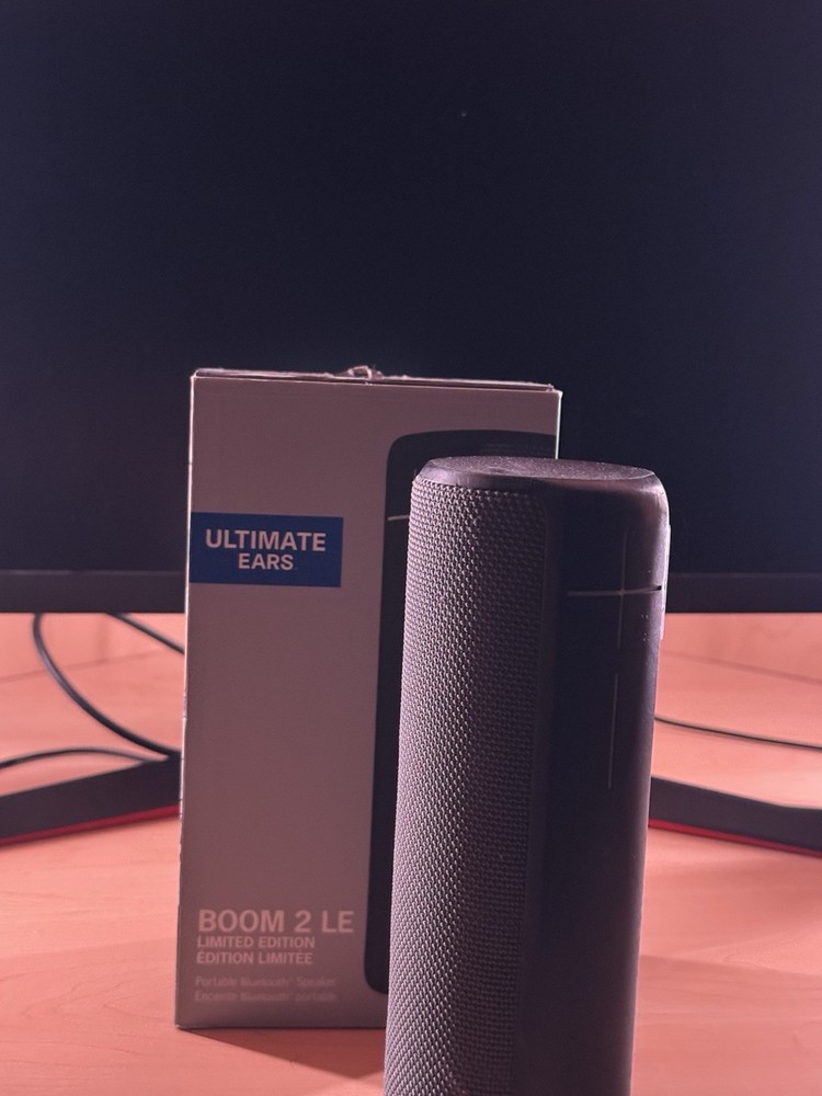 Ultimate Ears Boom 2 LE Bluetooth Waterproof Drop Proof Portable Speaker Black