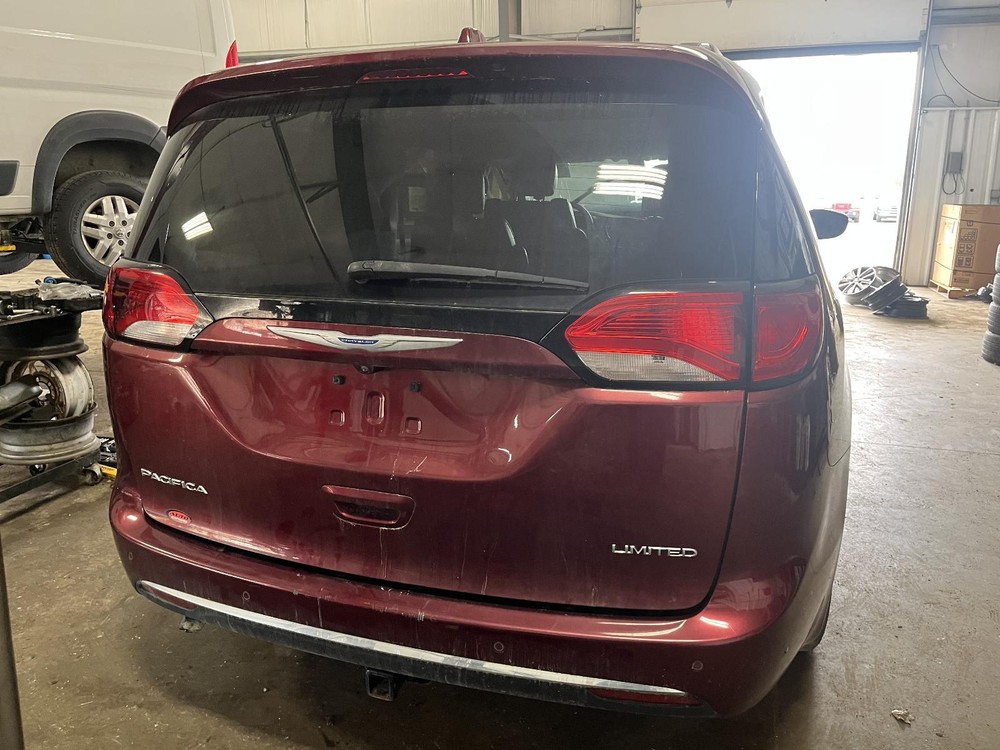 Used A/C Selector Switch fits: 2018 Chrysler Pacifica rear Grade A