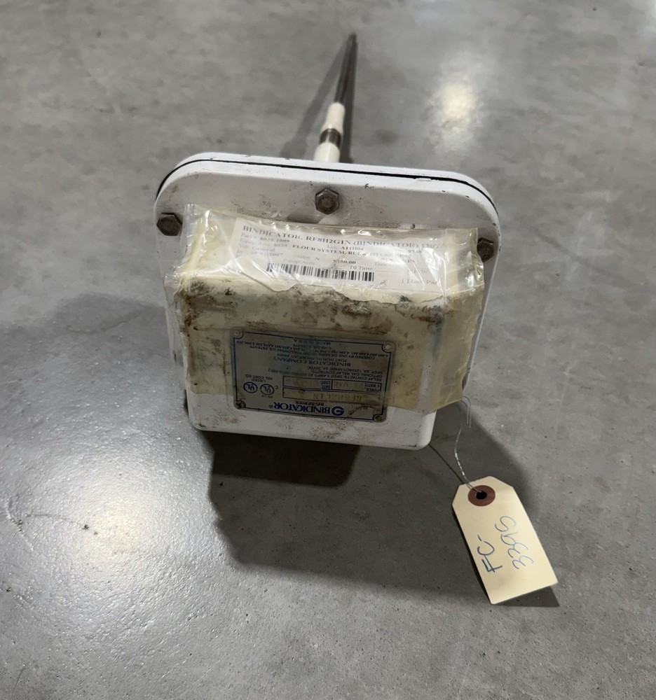 Bindicator RF8H2G1N RF Series Level Probe / Indicator Sensor 120 VAC 4 W *NOS*