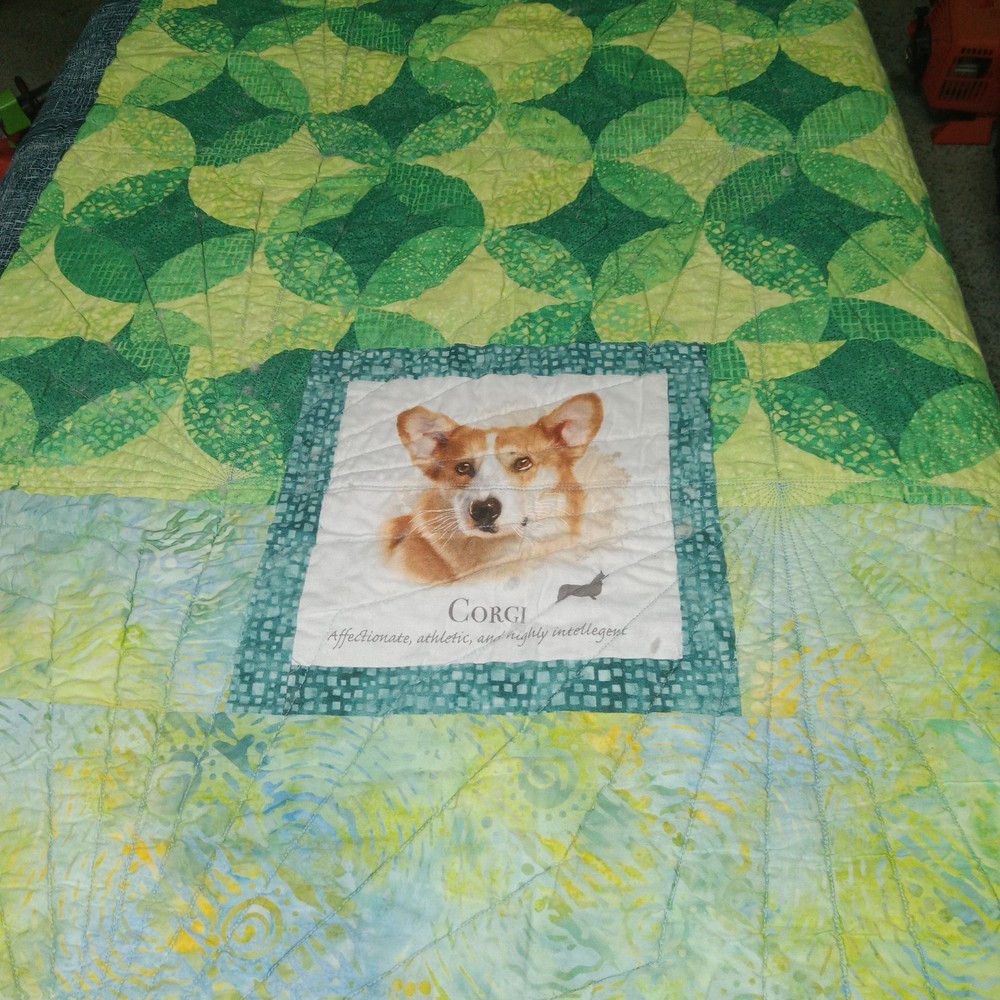 CORGI Machine sewn Patchwork Blanket Quilt Reversible Blue Green 54x68