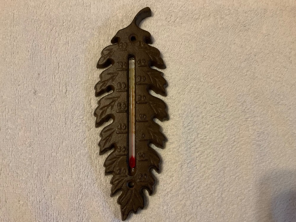 Manual Woodworkers Cast Metal Leaf Thermometer