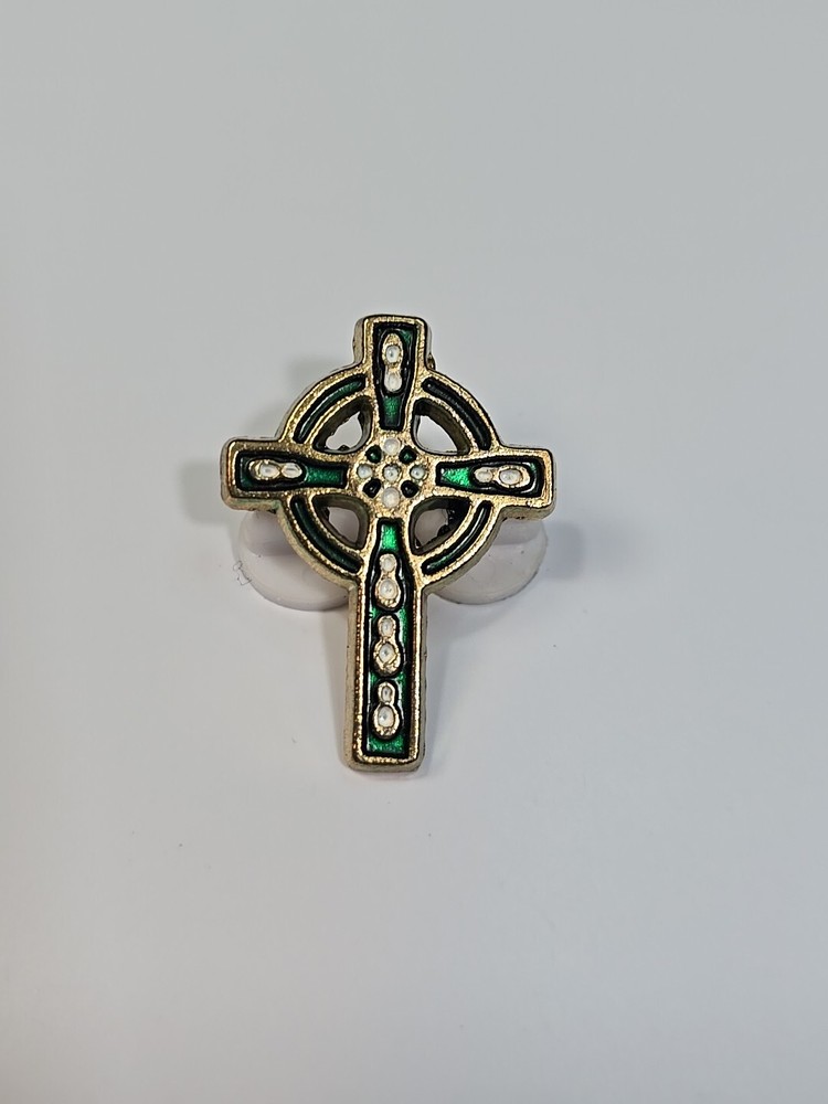 Celtic Cross Lapel Pin Green Design