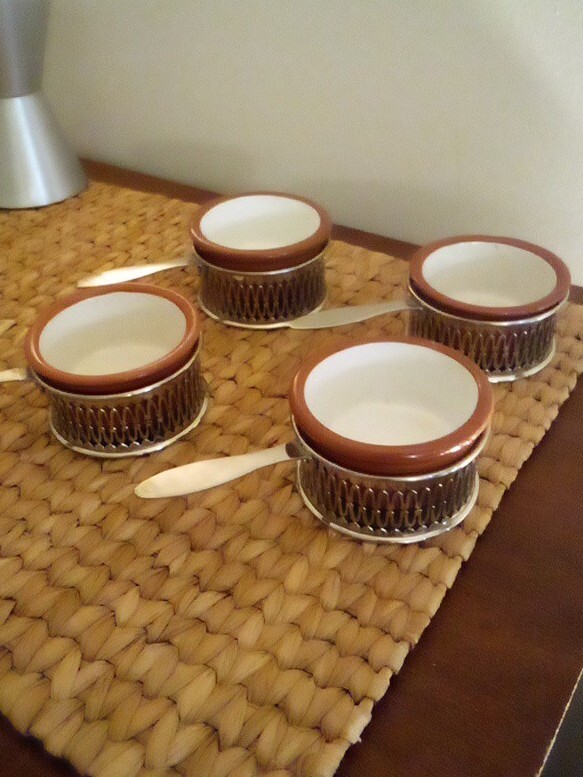 Vintage Guernsey Earthenware Ramekins In Knickerbocker Silver Holders Set 4