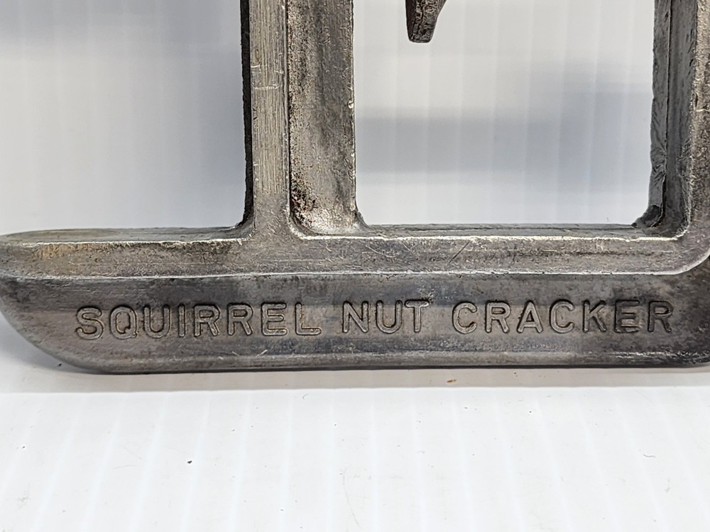Squirrel Nut Cracker Model 300 Aluminum Nutcracker The Woldert Co. Clamp On