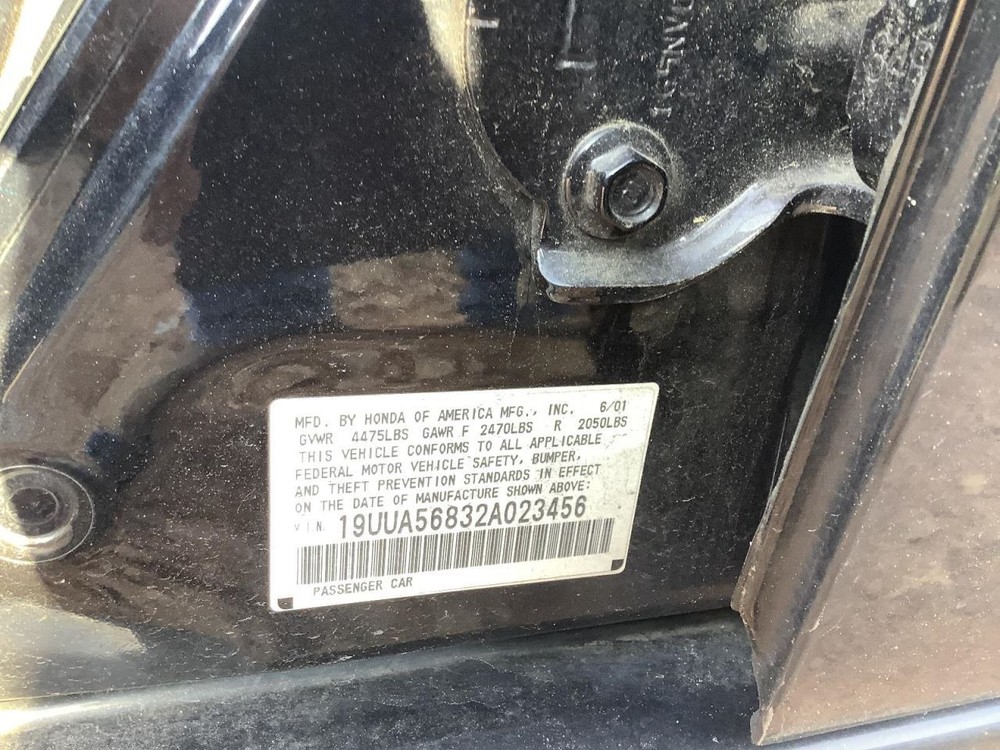 TL 2002 Glove Box 4673032