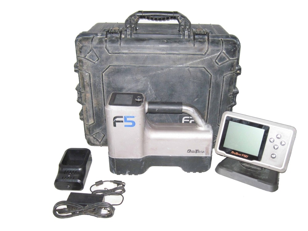 Preowned Digitrak F5 Locator with FSD Remote Display & Case for HDD Direction...