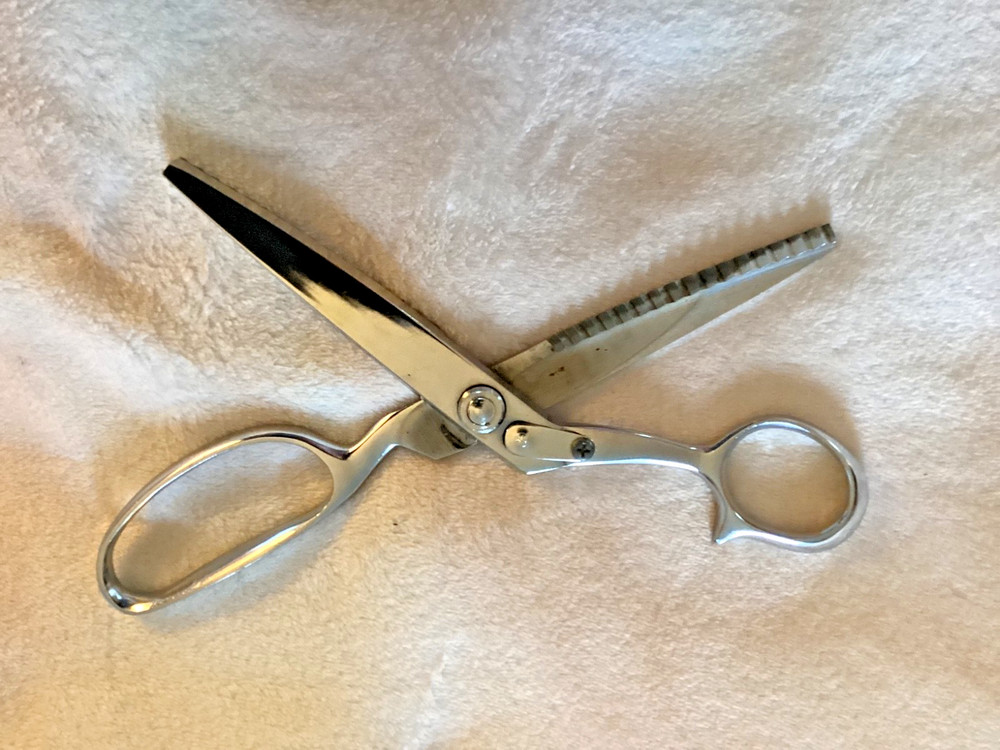 1963 Vintage Kleencut Pinking Shears w/ Automatic Stop #181 - Original Box