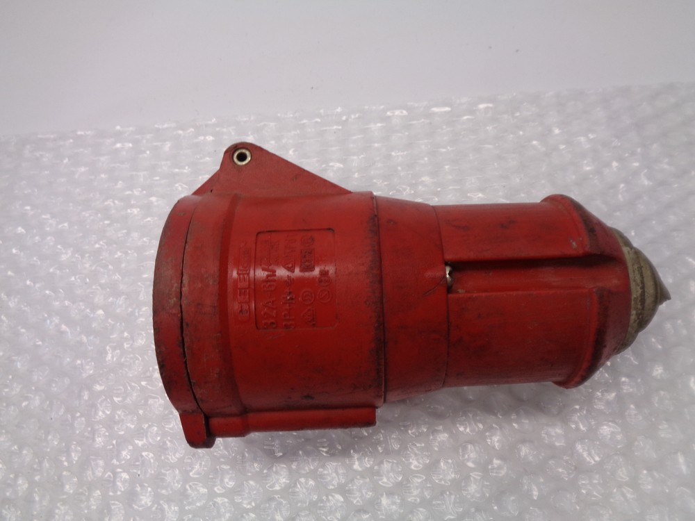 CEEFORM TYP 61 16A-6H PLUG UNMP