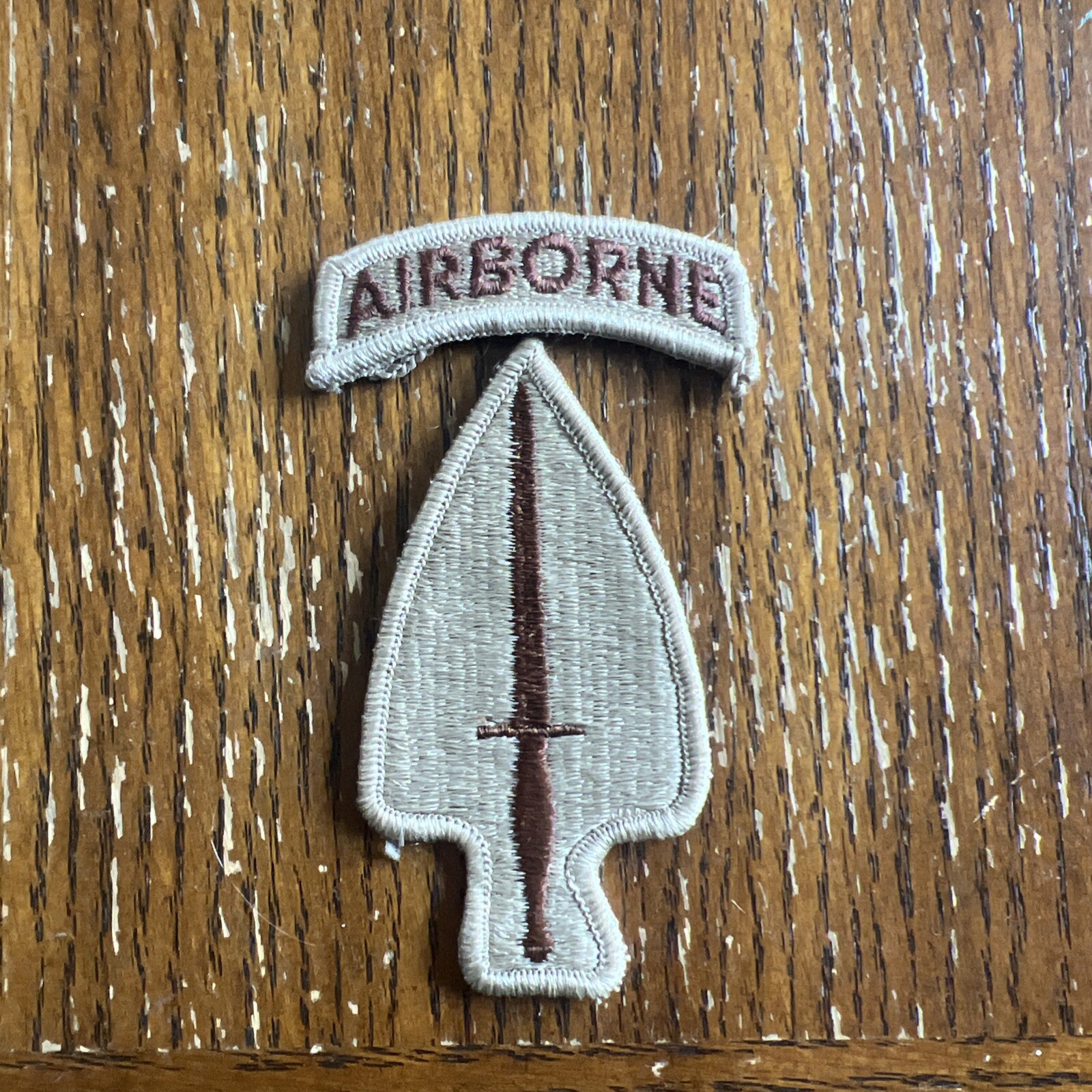 US ARMY TAN DESERT SOCOM SPECIAL OPERATIONS AIRBORNE COMMAND PATCH