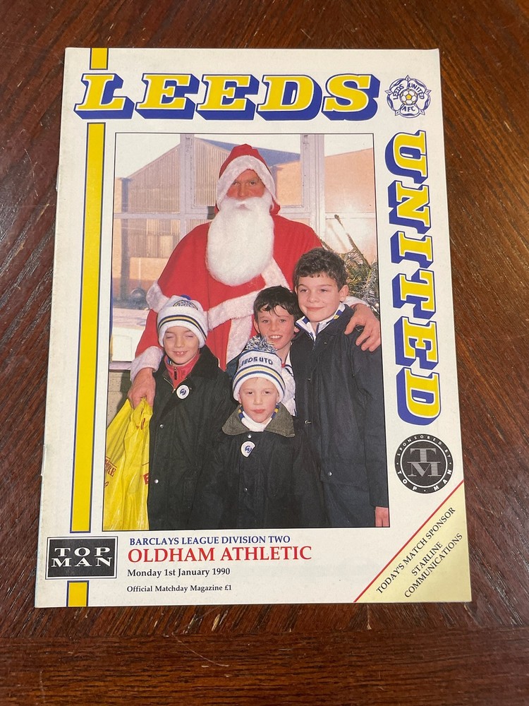 01/01/1990 Leeds United v Oldham Athletic Programme.  VG Condition