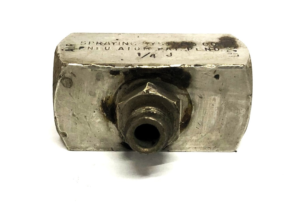 Spraying Systems Co Auto Pneumatic Accessory Atom With Fitting 1/4-J USED