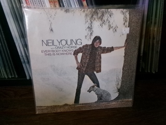 NEIL YOUNG EVERYBODY KNOWS THIS IS NOWHERE VINYL RECORD