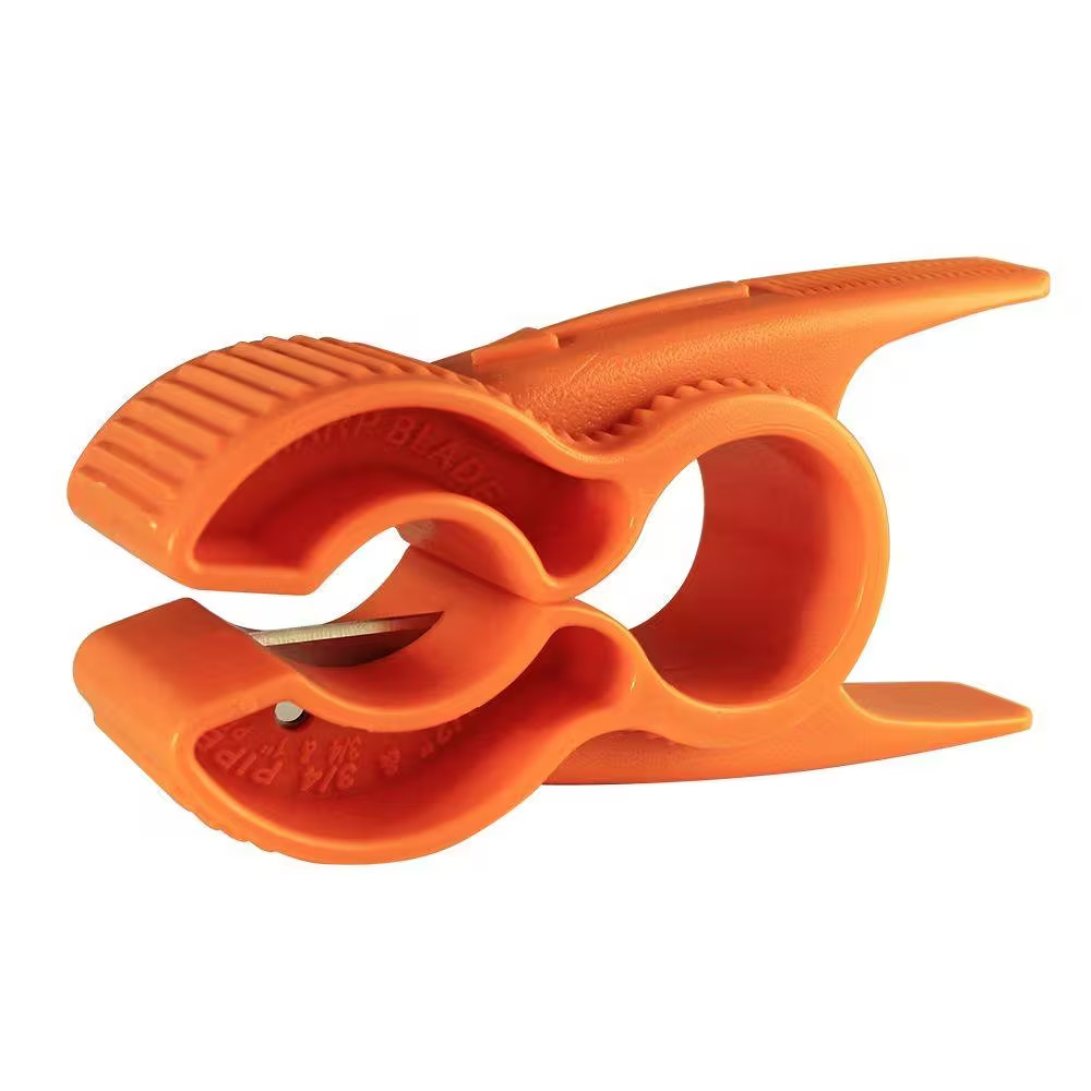 1/2 In. - 1 In. Pipe Cutter