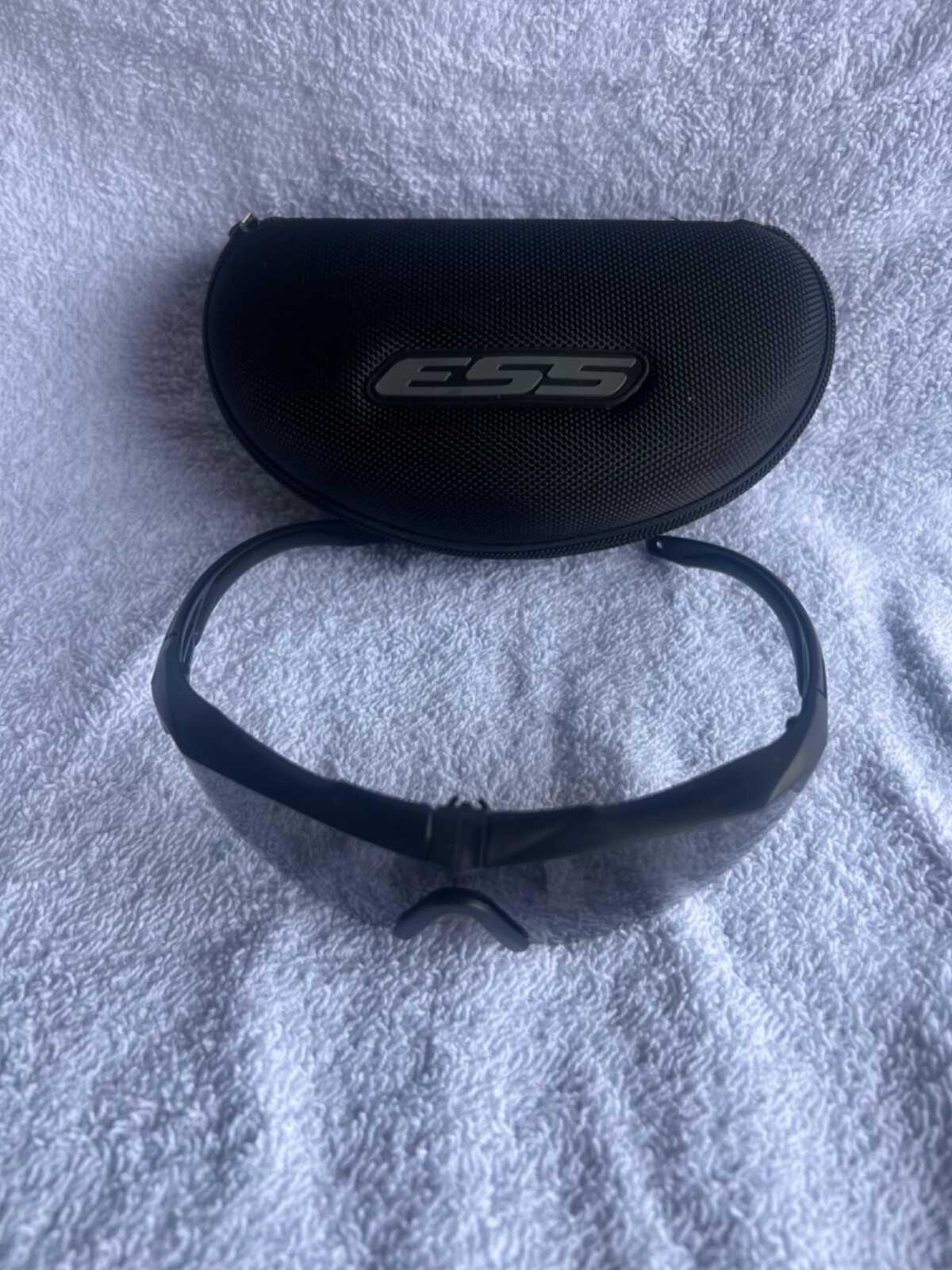 ESS Crossbow with 3 Lens and a case .. primo used maybe twice..