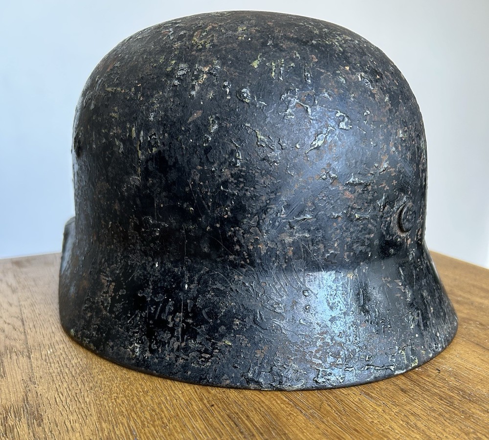 WW2 M40 hkp64 German Helmet