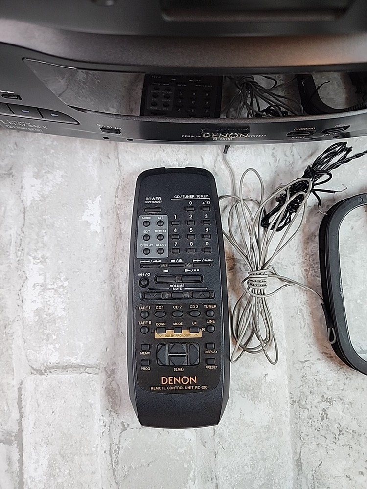 Denon D-1000 Personal Component Compact HiFi System 3 Disc CD Cassette *READ*