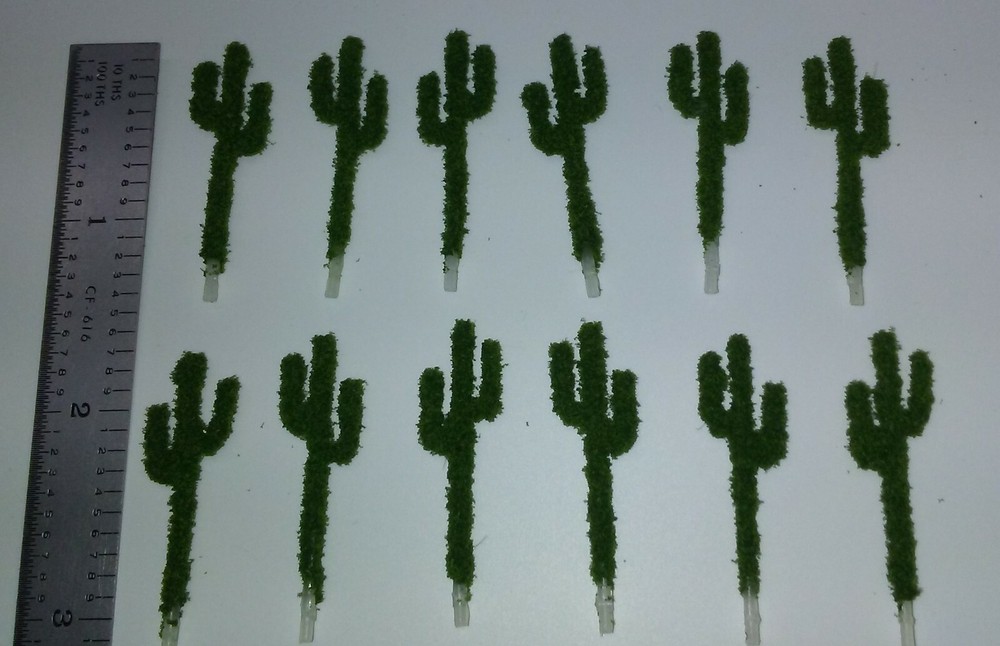N Scale Cactus, Dozen