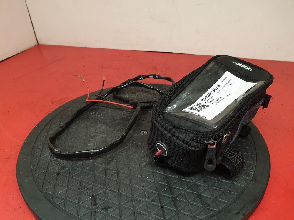 2011 BMW S1000RR USB PORT