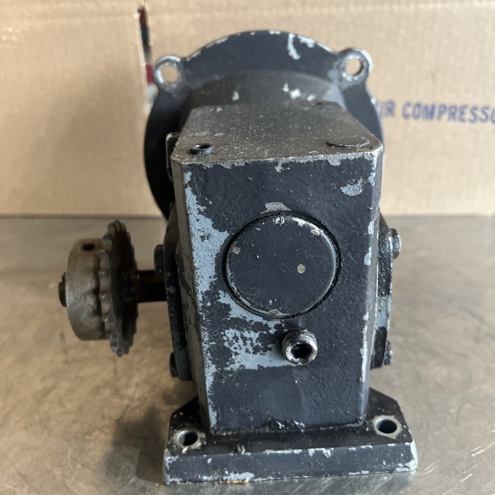 Boston Gear Reducer Used Surplus. Unknown Model Or Spec Tag
