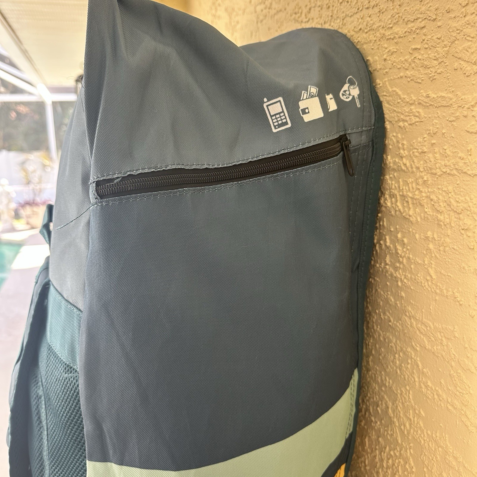 Body Glove Back Pack For Paddle Board, Hiking, Storage, Carry All Bag, Gym BagXL