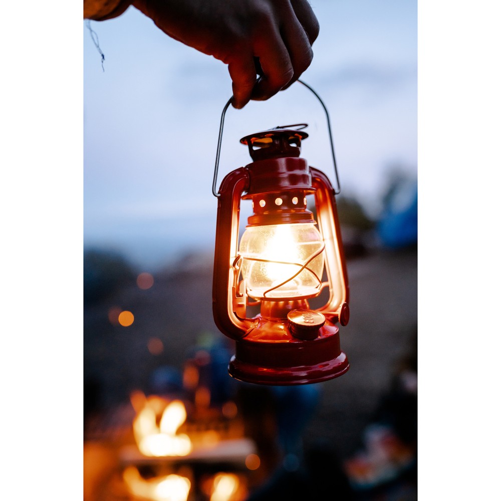 Stansport 7.5" Hurricane Lantern