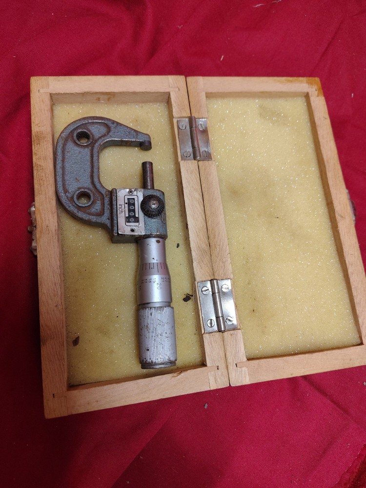 Digital Micrometer D-1" X 0.001