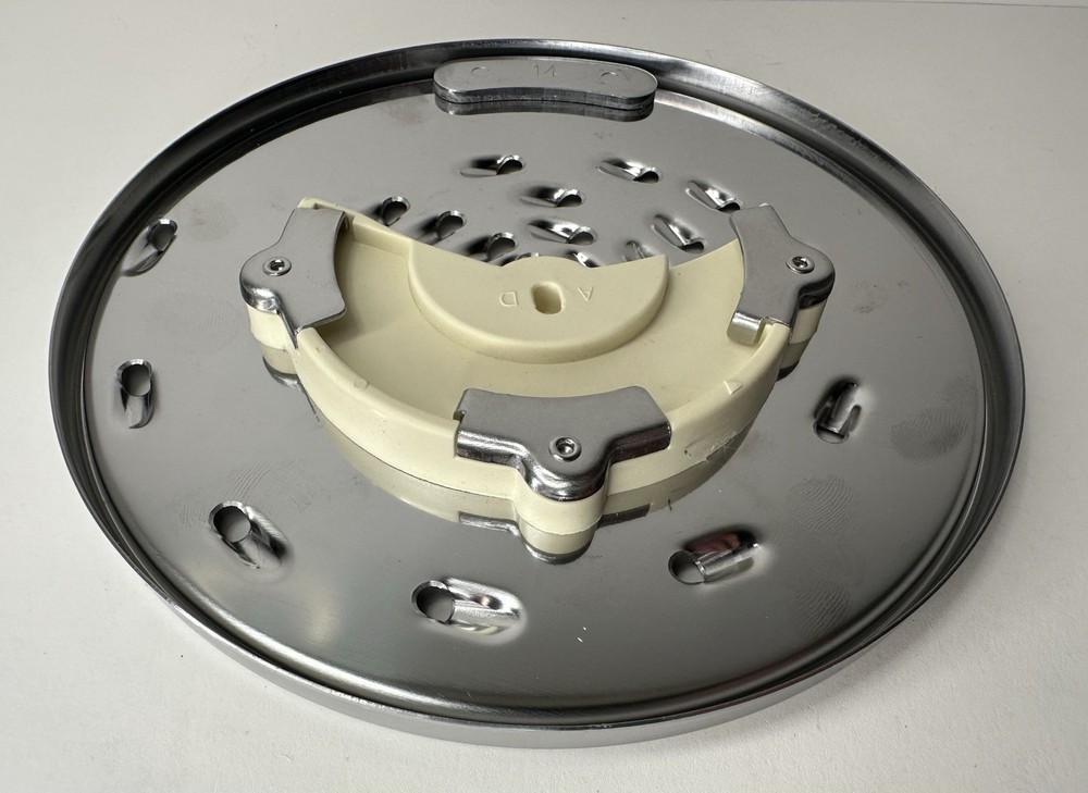 Cuisinart DLC-037TX Replacement Food Processor Med Shredding Disc Only