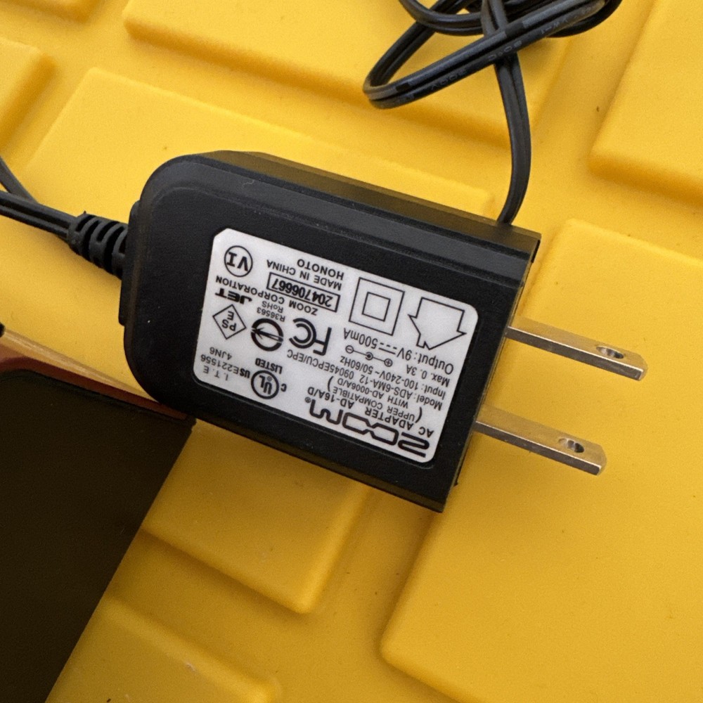 Zoom B3n Bass Multi-effects Processor Works