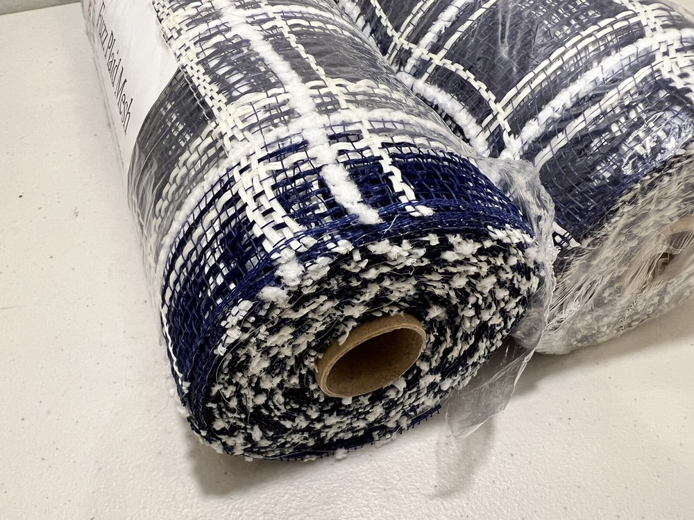 Fuzz Plaid Mesh Old Time Pottery