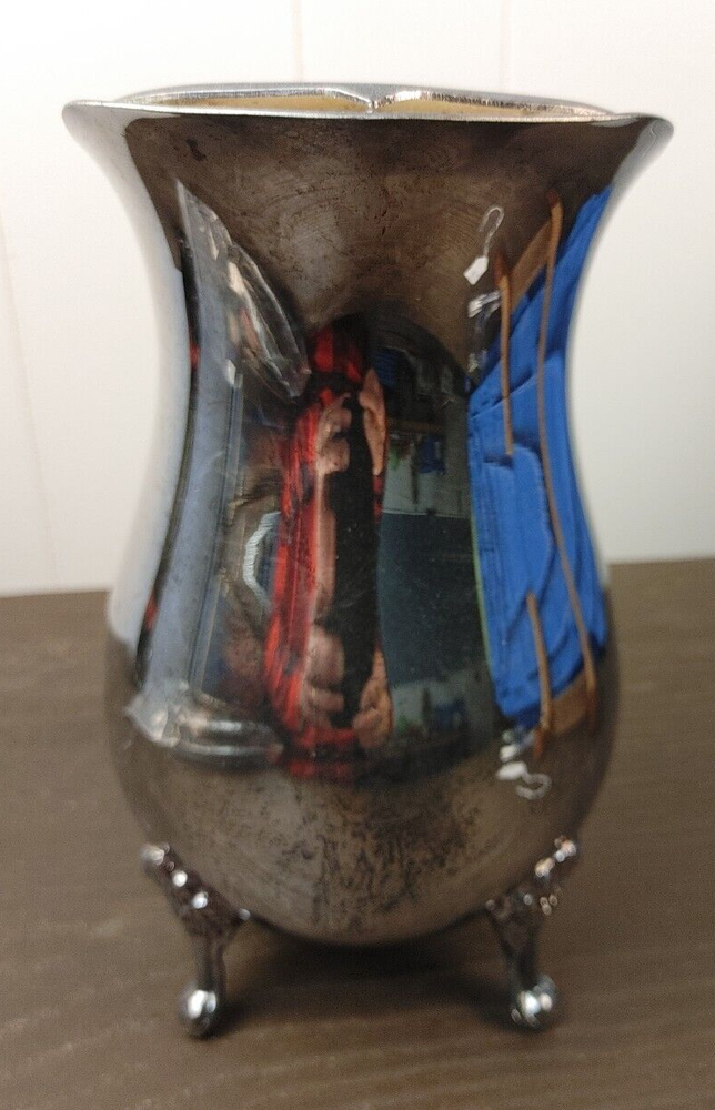 VINTAGE Leonard Silver Plate Footed Water Pitcher with Ice Lip