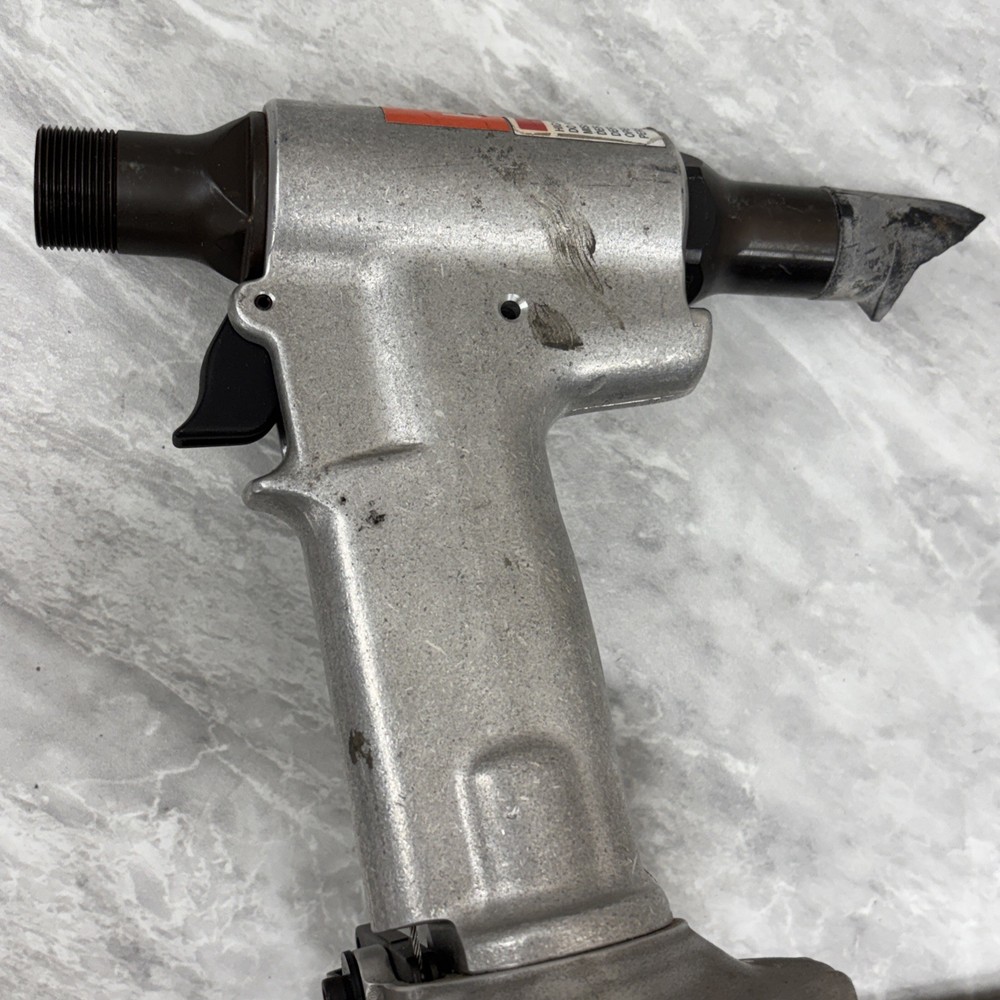 Huck 2022 Automatic Pneumatic Rivet Gun
