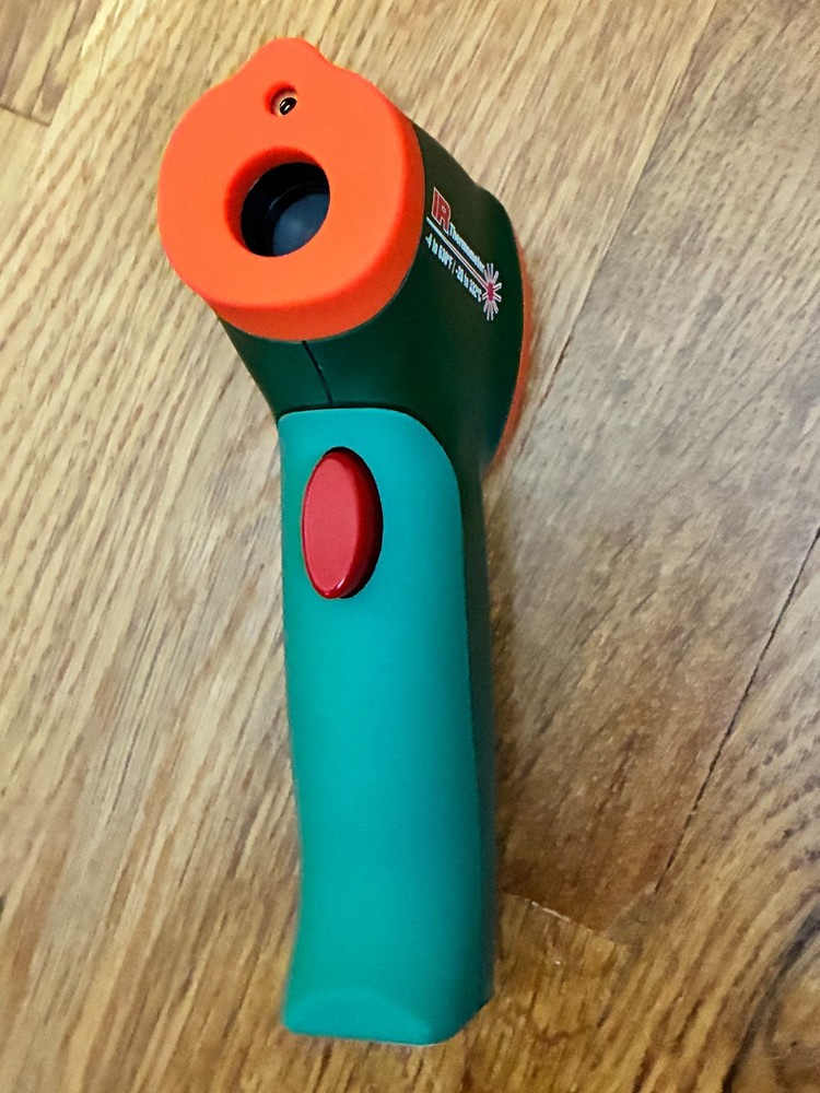 Extech IR400 Backlit Infrared Thermometer With Laser Pointer and Case