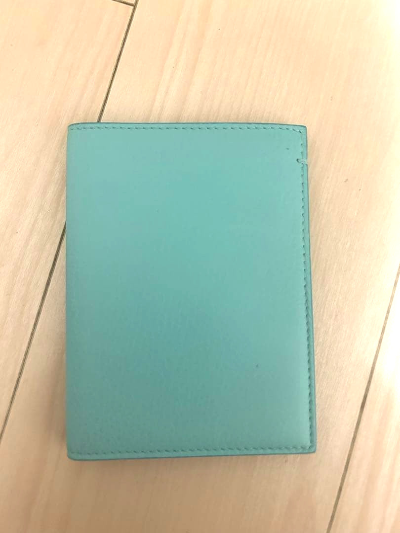Tiffany Turquoise Color Leather Passport Cover Holder 14x10cm W/Box & Pouch