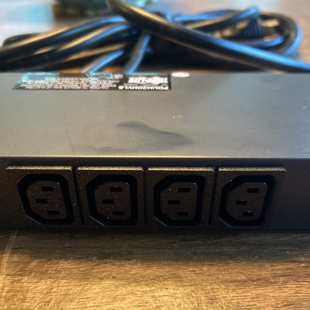 Tripp Lite Basic PDUH20HVL6 14-Outlets PDU - 14 - Zero U Vertical Rackmount, 1U