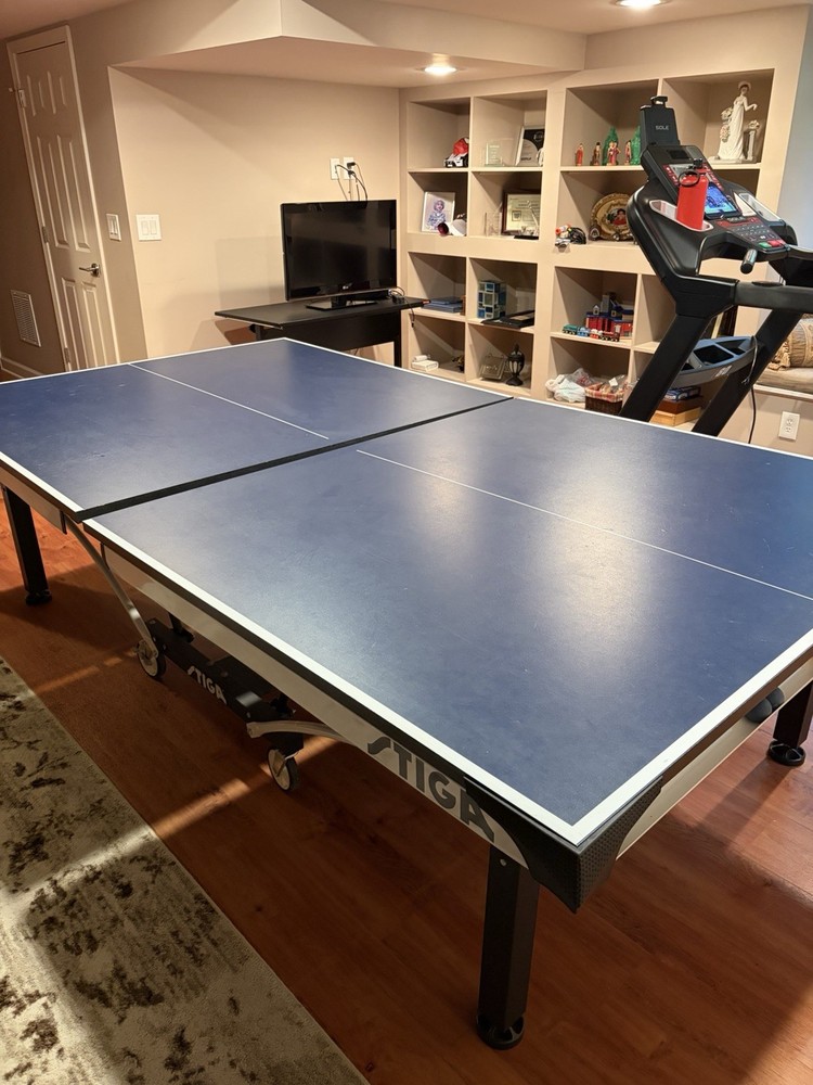 Stiga Premium Foldable Ping Pong Table