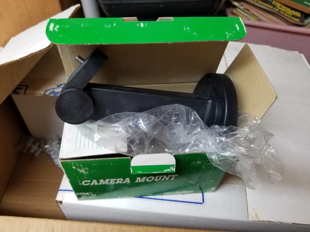 Pro Video CST-125 Wall/Ceiling Camera Mount New in Box