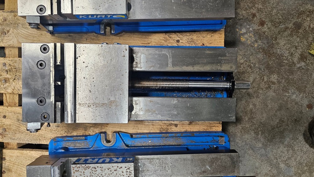 KURT DX6 CrossOver Machine Vise