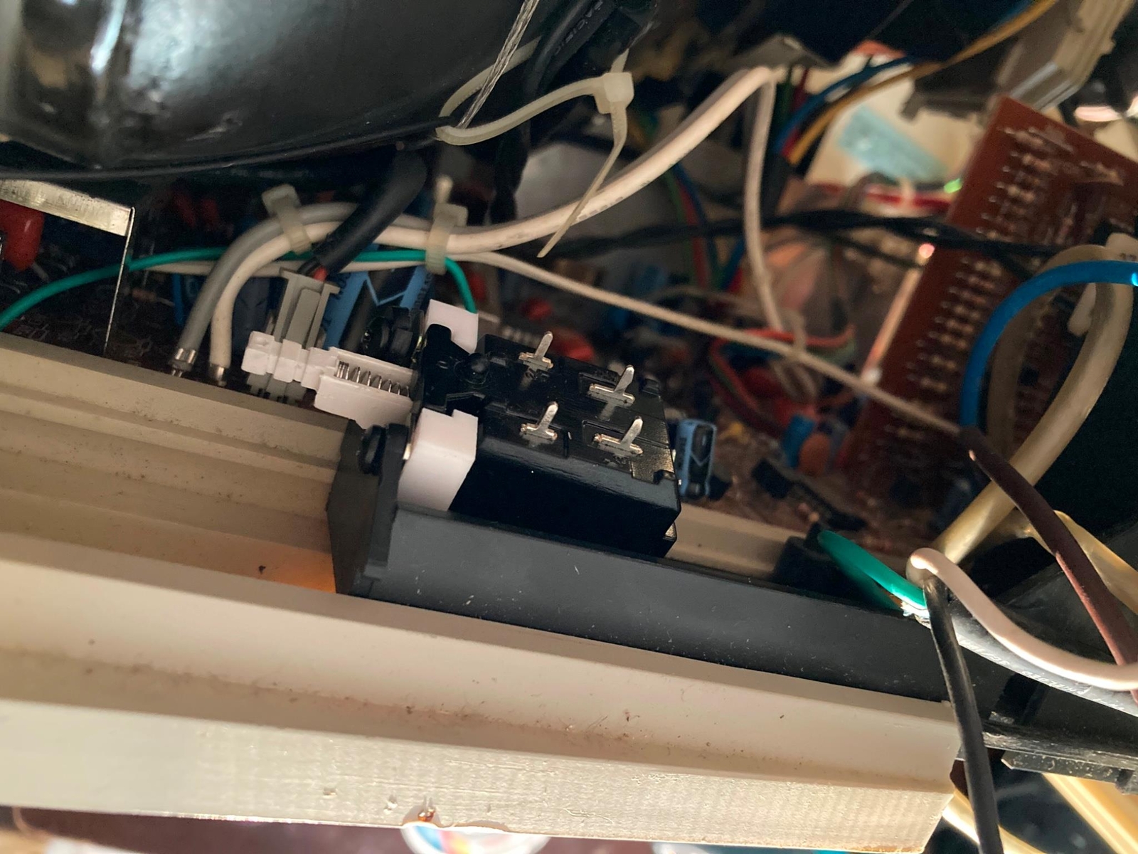 Commodore 1084 1901 Replacement Power Switch Magnavox 8CM515 Philips CM8833 +