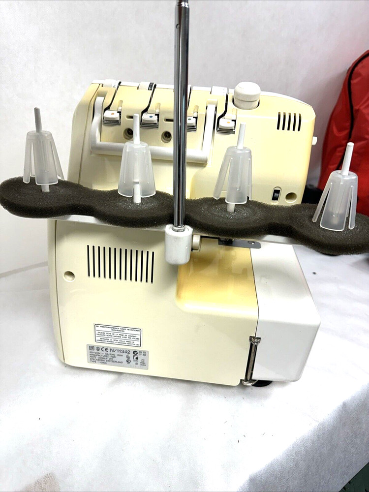 Bernina Overlocker Sewing Machine 1100DA , 230V , NO Cable