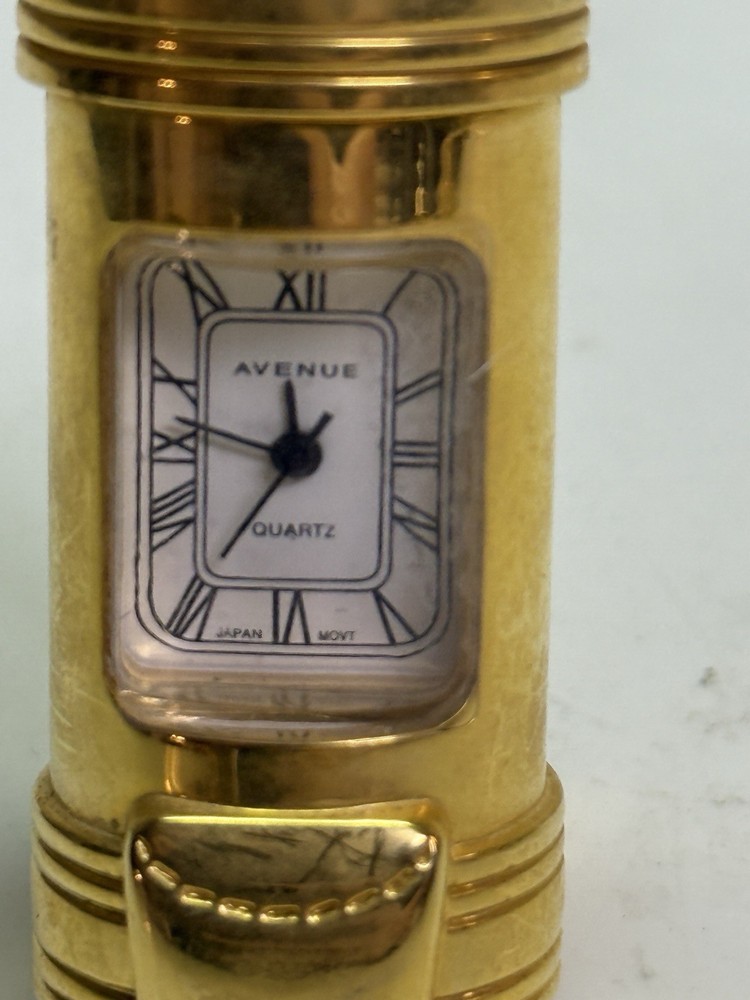 Avenue Golf Bag Novelty Clock