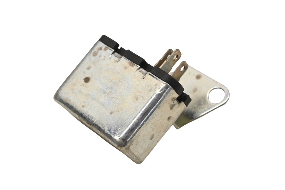 Mack 2MR219 Relay NOS