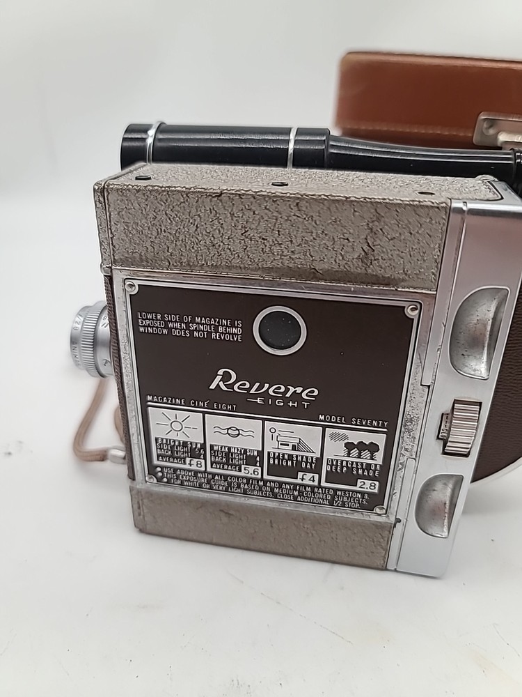 Revere 8 Camera 8mm With Case