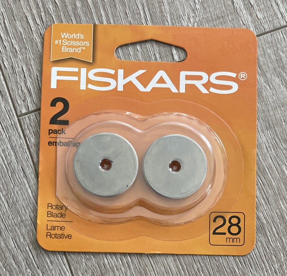 Fiskars 28mm 2 Pack Rotary Blade Replacement Blades - New Never Opened