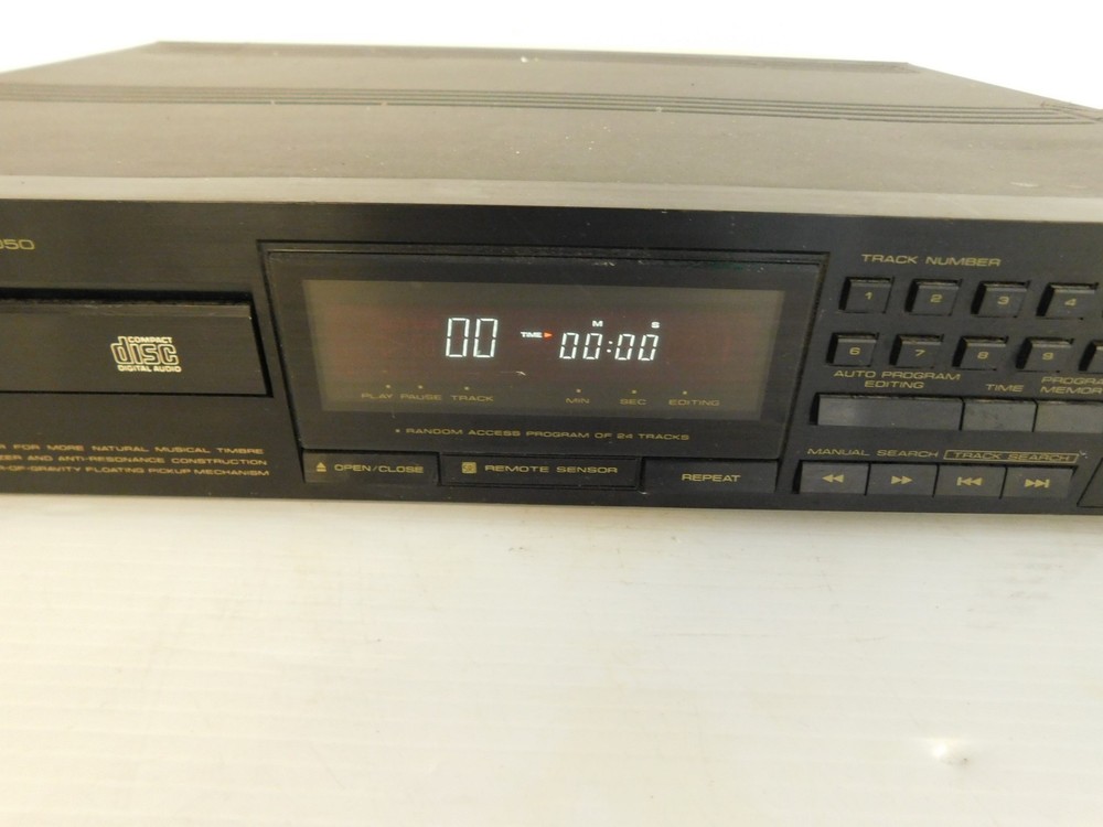 PIONEER COMPACT DISC PLAYER PD-6050 (LSB5)