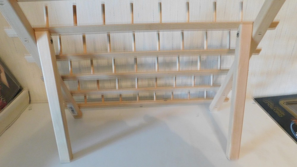 June Tailor Thread Holder Standing Spool Rack Holds 60 Spools New