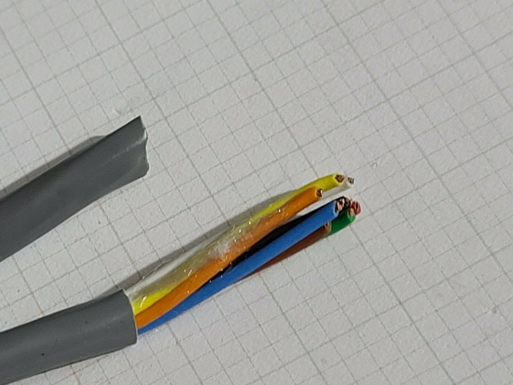 Advanced Digital 11808R 18/8C Stranded Riser Security/Alarm Cable CMR Gray /50ft