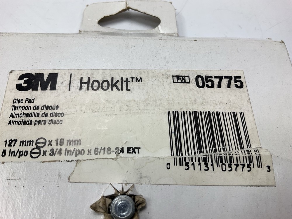 3M 05775 5" Hookit Disc Pad, 5" X 3/4" X 5/16-24 Medium