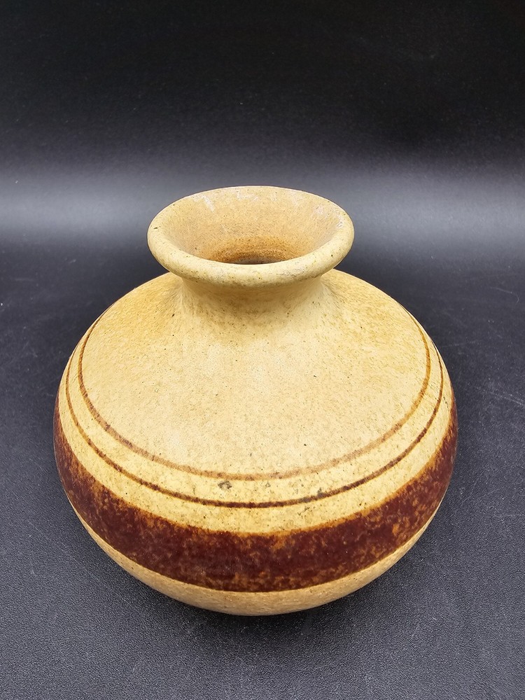 MCM Pottery Craft Bud Vase 3 1/4” Tall